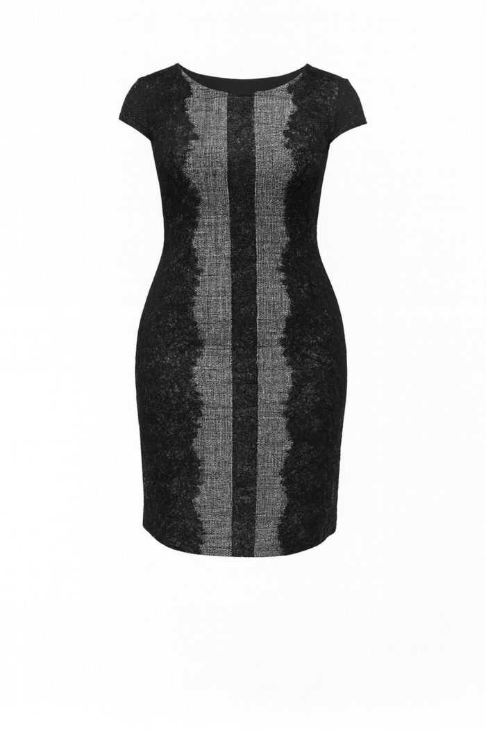 Betsey S6 - Image 1