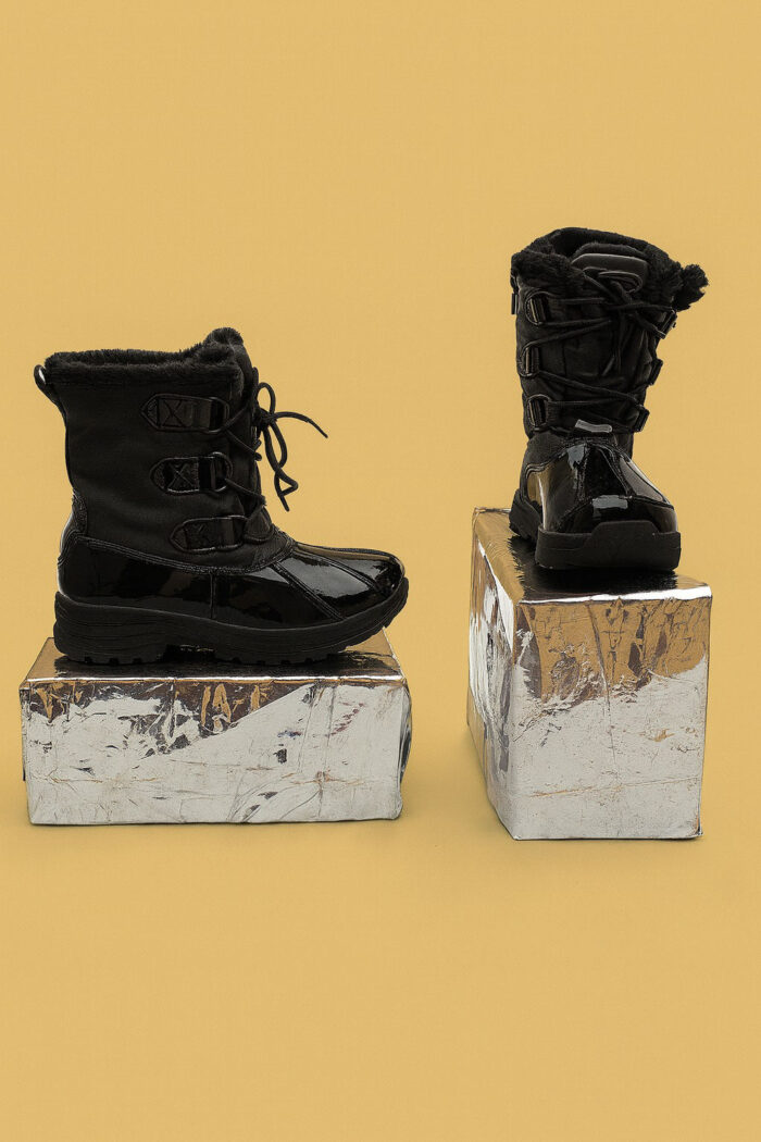 Black Shoe S10 - Image 1
